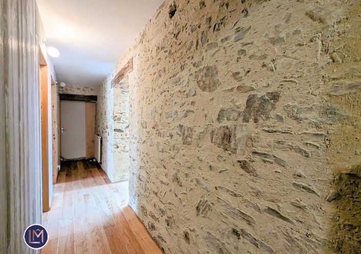 à vendre Maison en pierre Saint Colomban