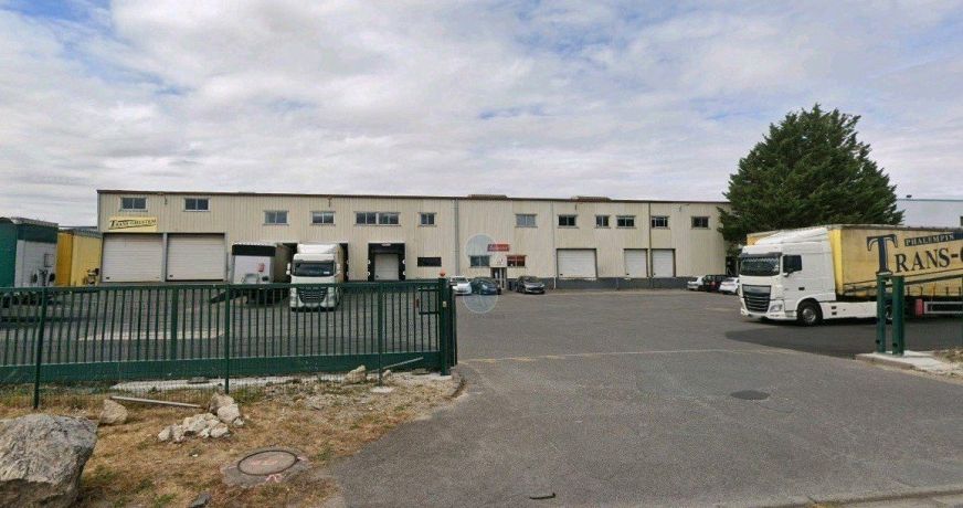vente Locaux d'activité Ormes