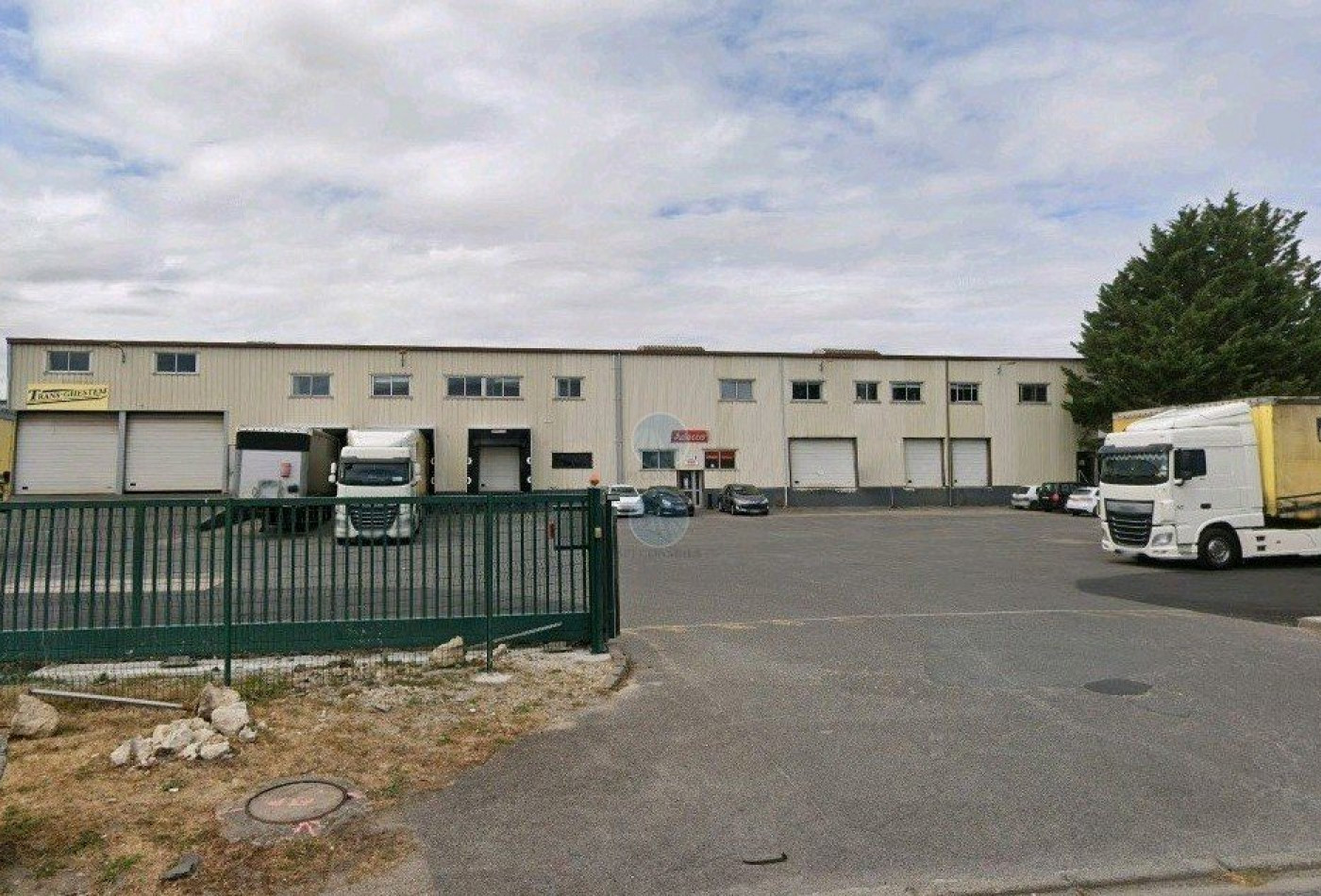 vente Locaux d'activité Ormes - Photo 1