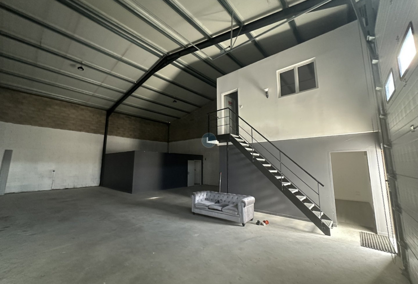 location Locaux d'activité Saint Jean De Braye - Photo 1