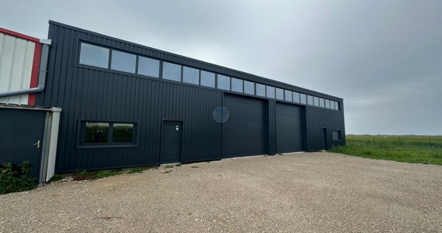 location Locaux d'activité Janville