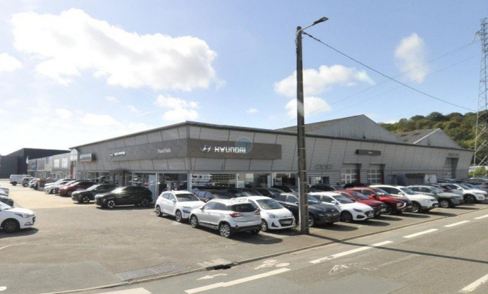 location Local commercial Le Mans - Photo 1