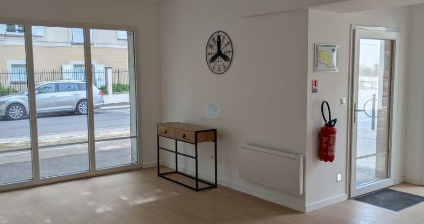 vente Local commercial Orleans