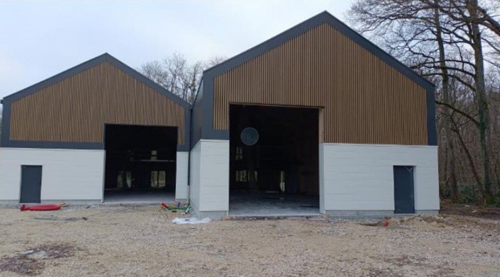 location Locaux d'activité Ingre - Photo 1