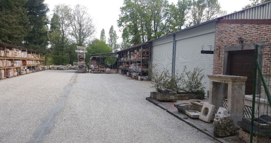 location Locaux d'activité Coullons