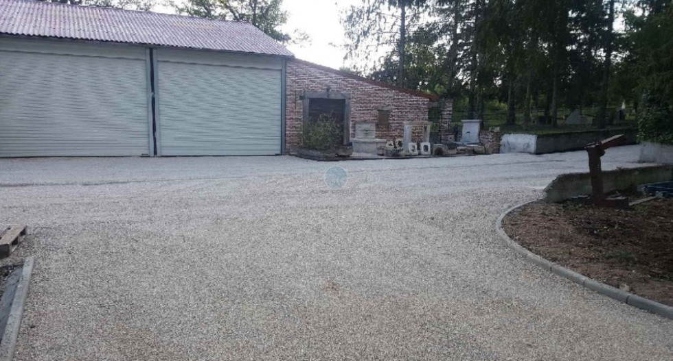 location Locaux d'activité Coullons - Photo 2