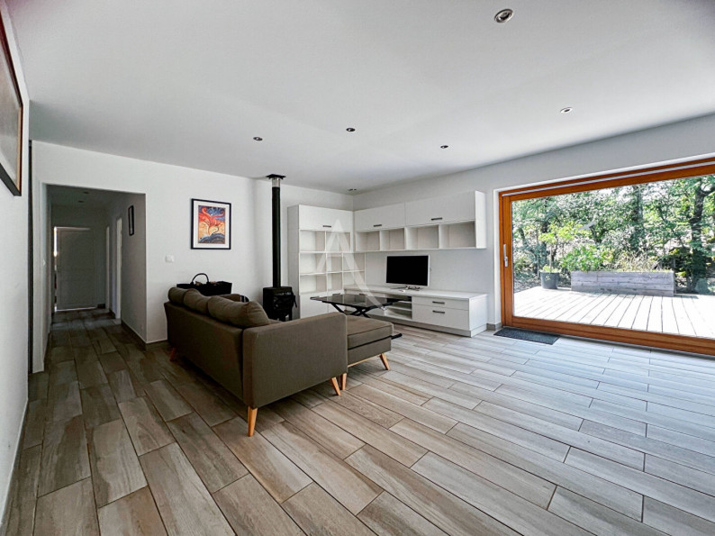 à vendre Maison
Albas
- Photo 5