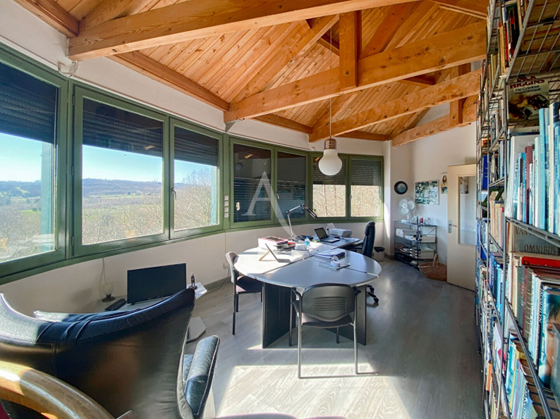 for sale Maison
Puy L Eveque
- Photo 13