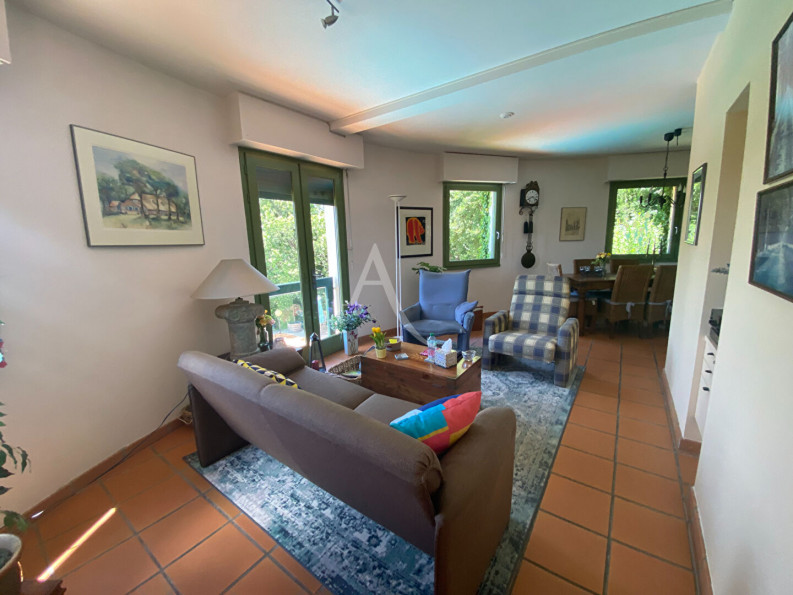 for sale Maison
Puy L Eveque
- Photo 7