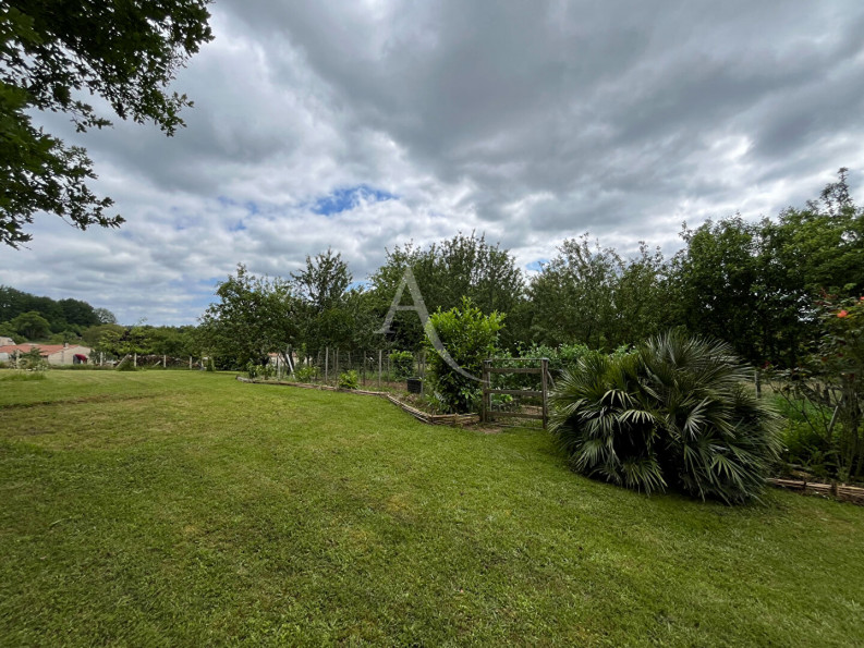 à vendre Maison
Villefranche Du Perigord
- Photo 16