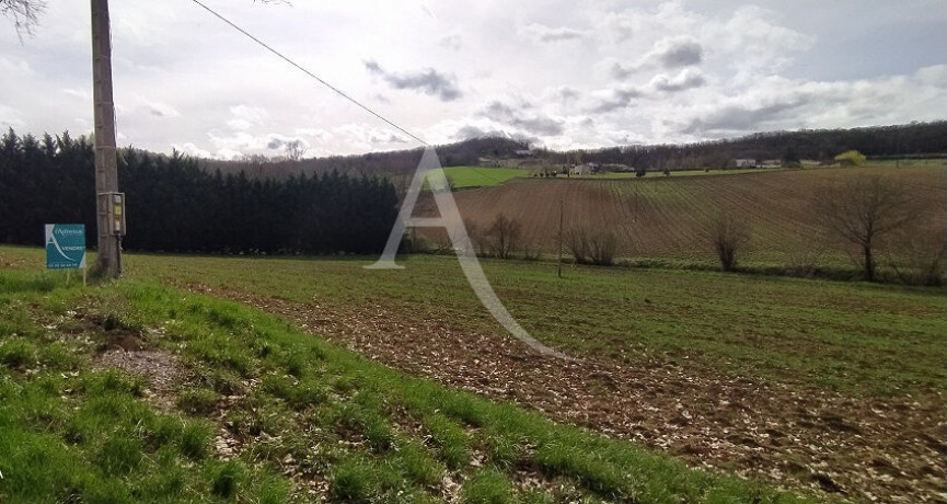 for sale Terrain
Lauzerte
- Photo 1