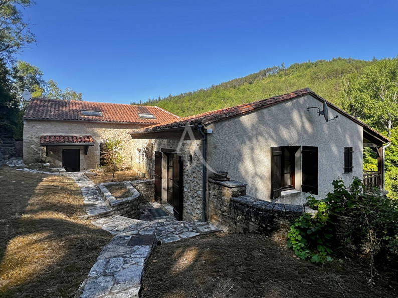 à vendre Maison 
Saint Vincent Rive D Olt
 - Photo 1