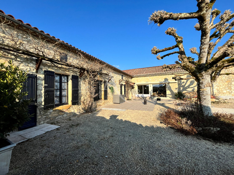 à vendre Maison
Prayssac
- Photo 1