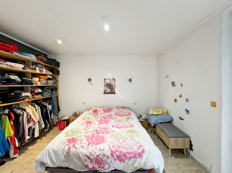 à vendre Maison
Puy L Eveque
- Photo 4