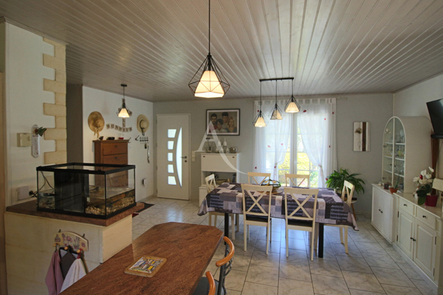 à vendre Maison
Castelfranc
- Photo 7