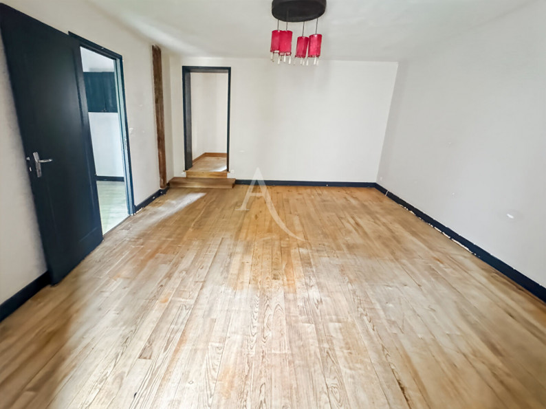 à vendre Maison
Vire Sur Lot
- Photo 5