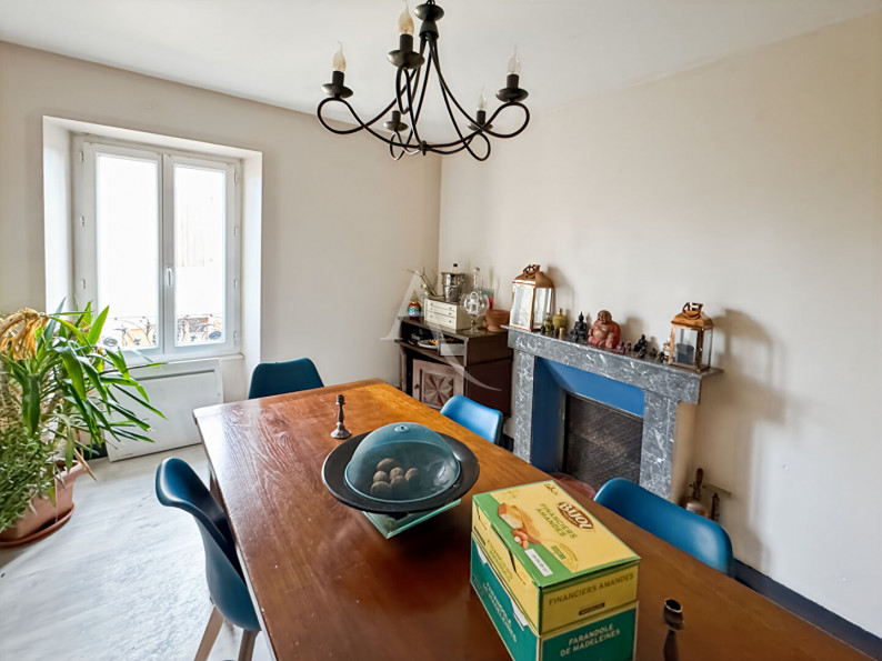 à vendre Maison
Vire Sur Lot
- Photo 9