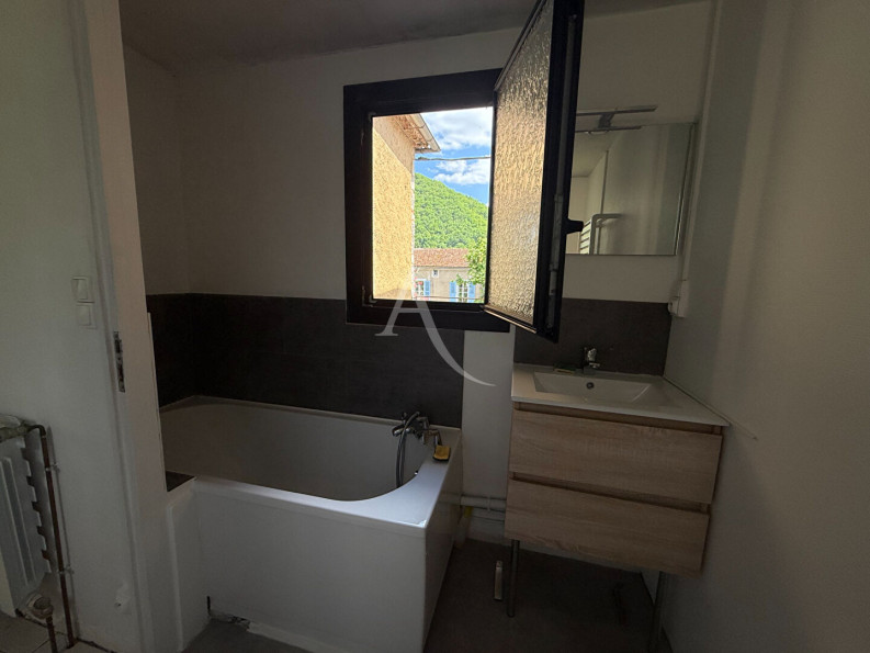 à vendre Maison
Prayssac
- Photo 8