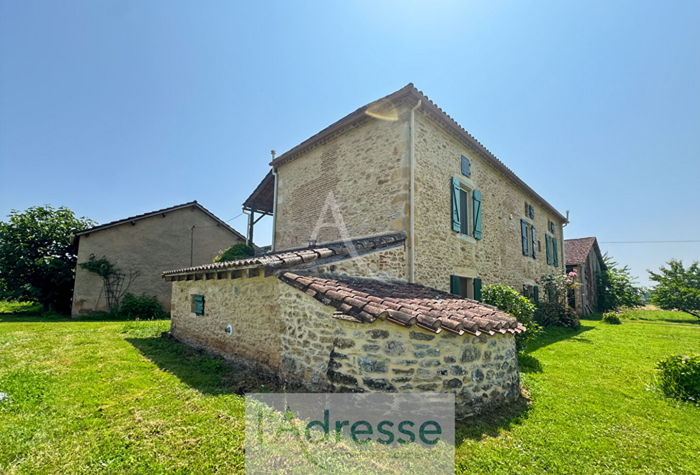vente Maison
Duravel
- Photo 1