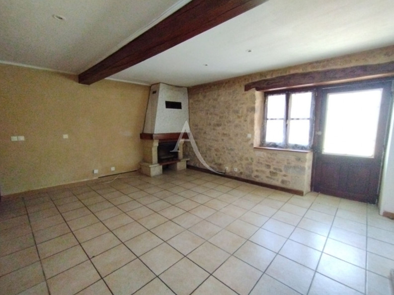 à vendre Maison
Les Junies
- Photo 7