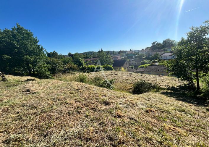 à vendre Terrain 
Puy L Eveque