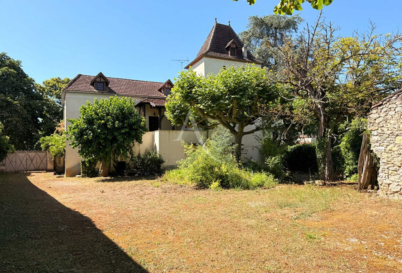 vente Maison
Parnac
- Photo 2