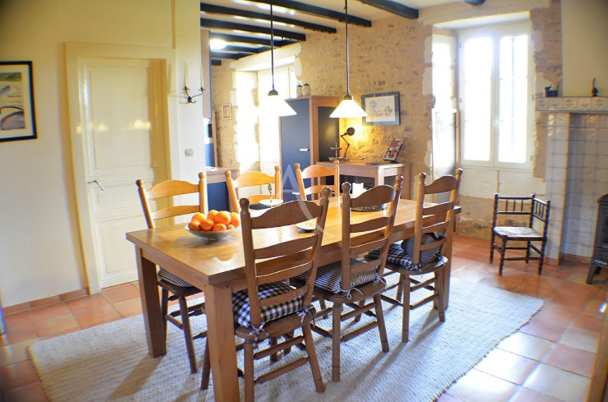 à vendre Maison
Villefranche Du Perigord
- Photo 2