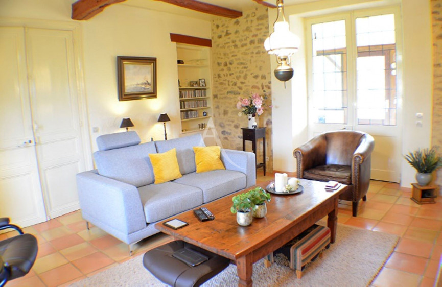 à vendre Maison
Villefranche Du Perigord
- Photo 4