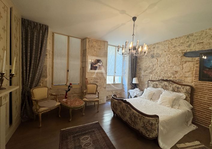 à vendre Maison 
Puy L Eveque
