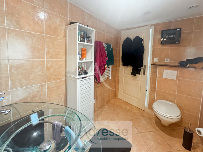 à vendre Maison
Puy L Eveque
- Photo 7