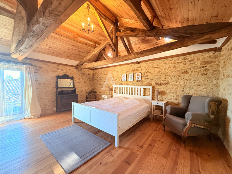 à vendre Maison
Castelfranc
- Photo 15