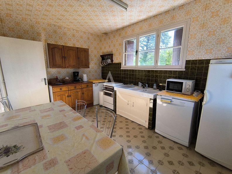 à vendre Maison
Montgesty
- Photo 4