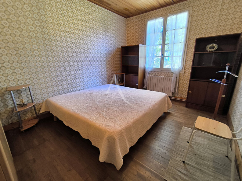 à vendre Maison
Montgesty
- Photo 6