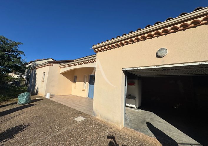 à vendre Maison 
Puy L Eveque