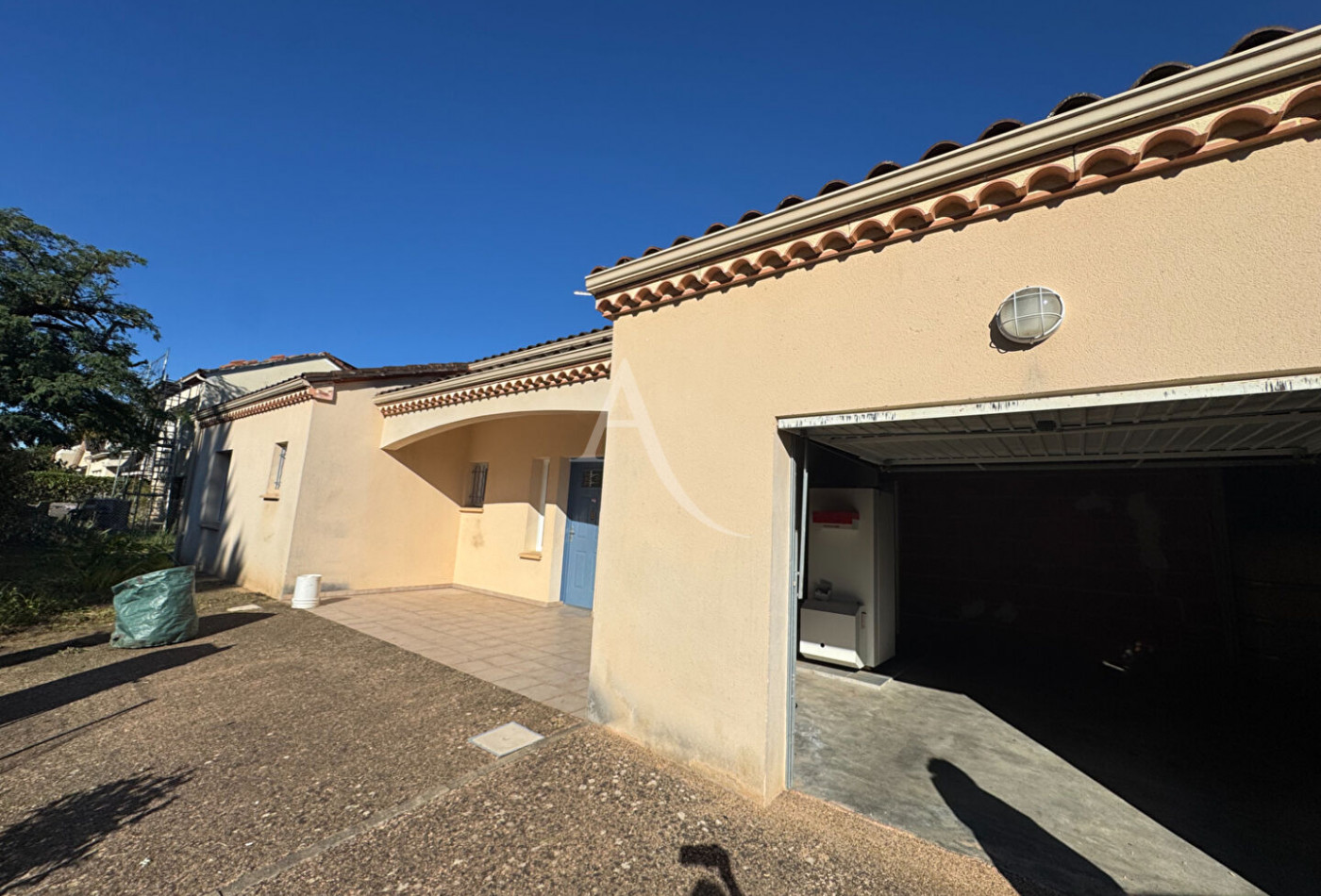 vente Maison
Puy L Eveque
- Photo 1