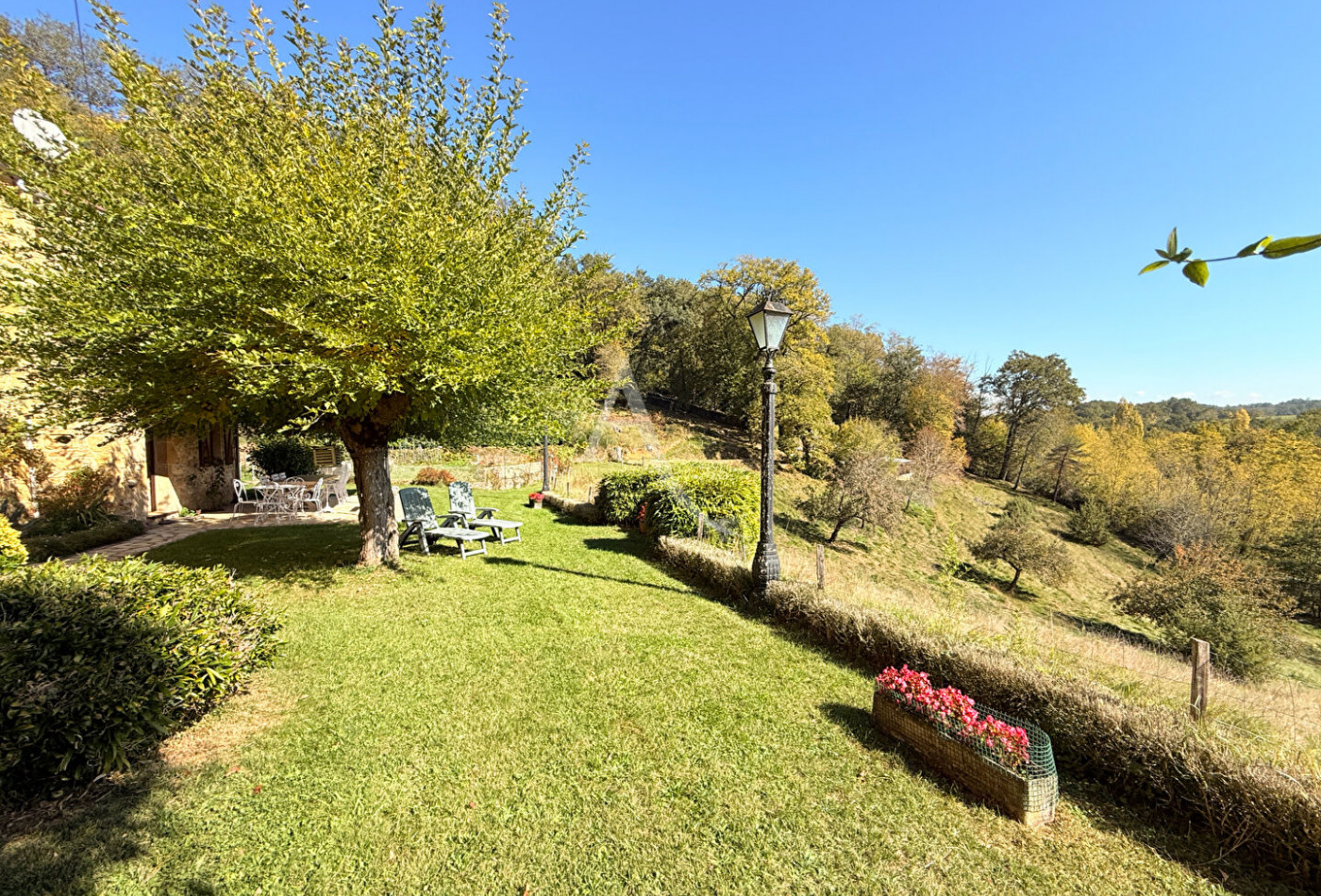 vente Maison
Villefranche Du Perigord
- Photo 3