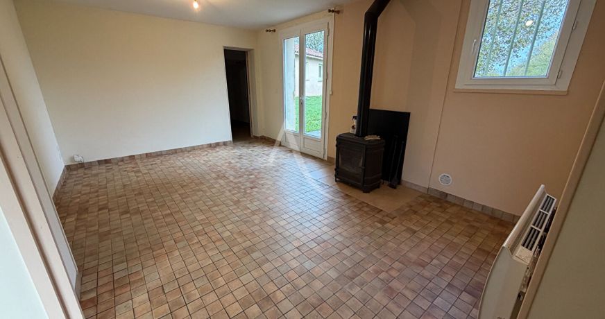 location Maison
Puy L Eveque