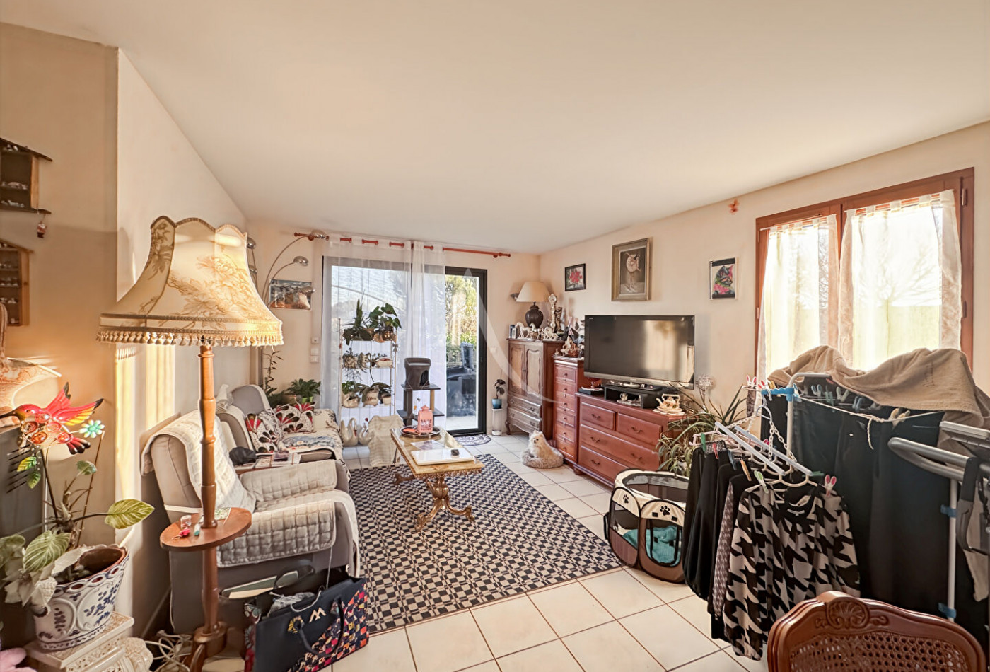 vente Maison
Espere
- Photo 4