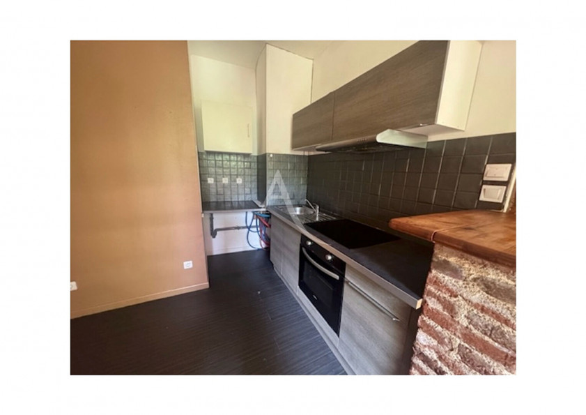 à vendre Immeuble
Luzech
- Photo 10