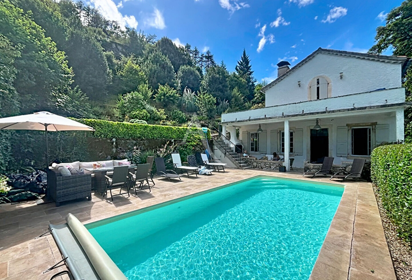 vente Maison
Albas
- Photo 1