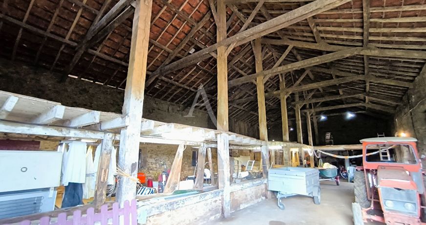 vente Maison
Frayssinet Le Gelat