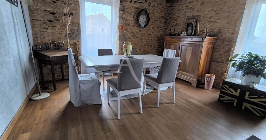 vente Maison
Frayssinet Le Gelat