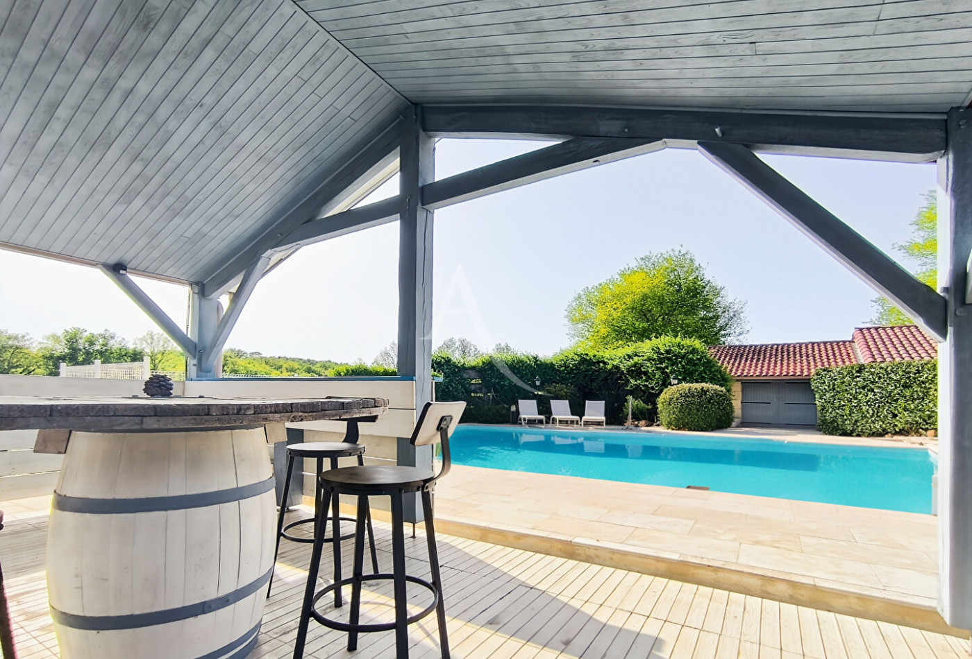 vente Maison
Les Arques
- Photo 2