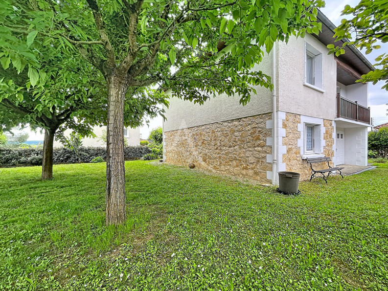à vendre Maison
Prayssac
- Photo 2