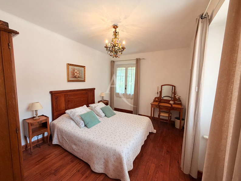 à vendre Maison
Luzech
- Photo 8