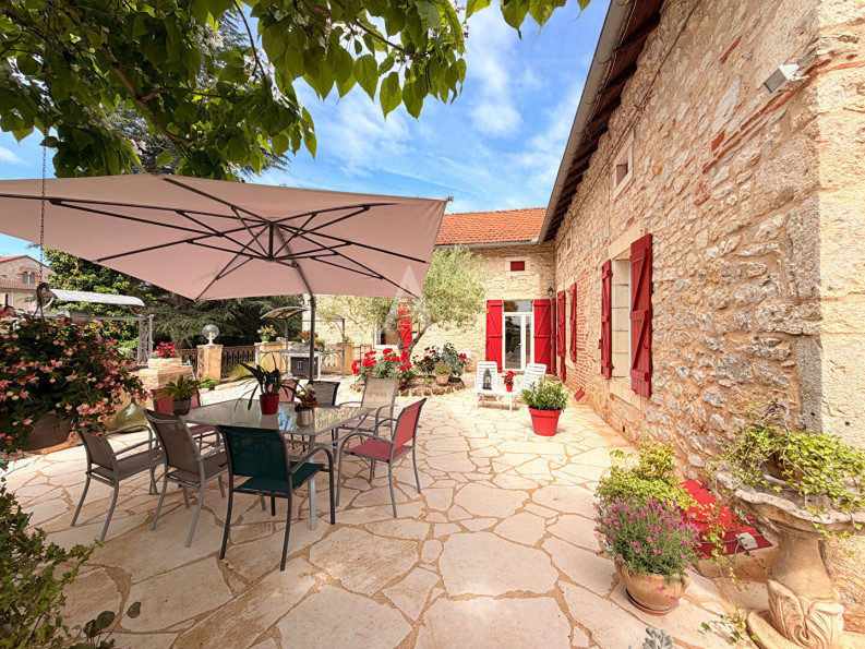 à vendre Maison
Parnac
- Photo 1