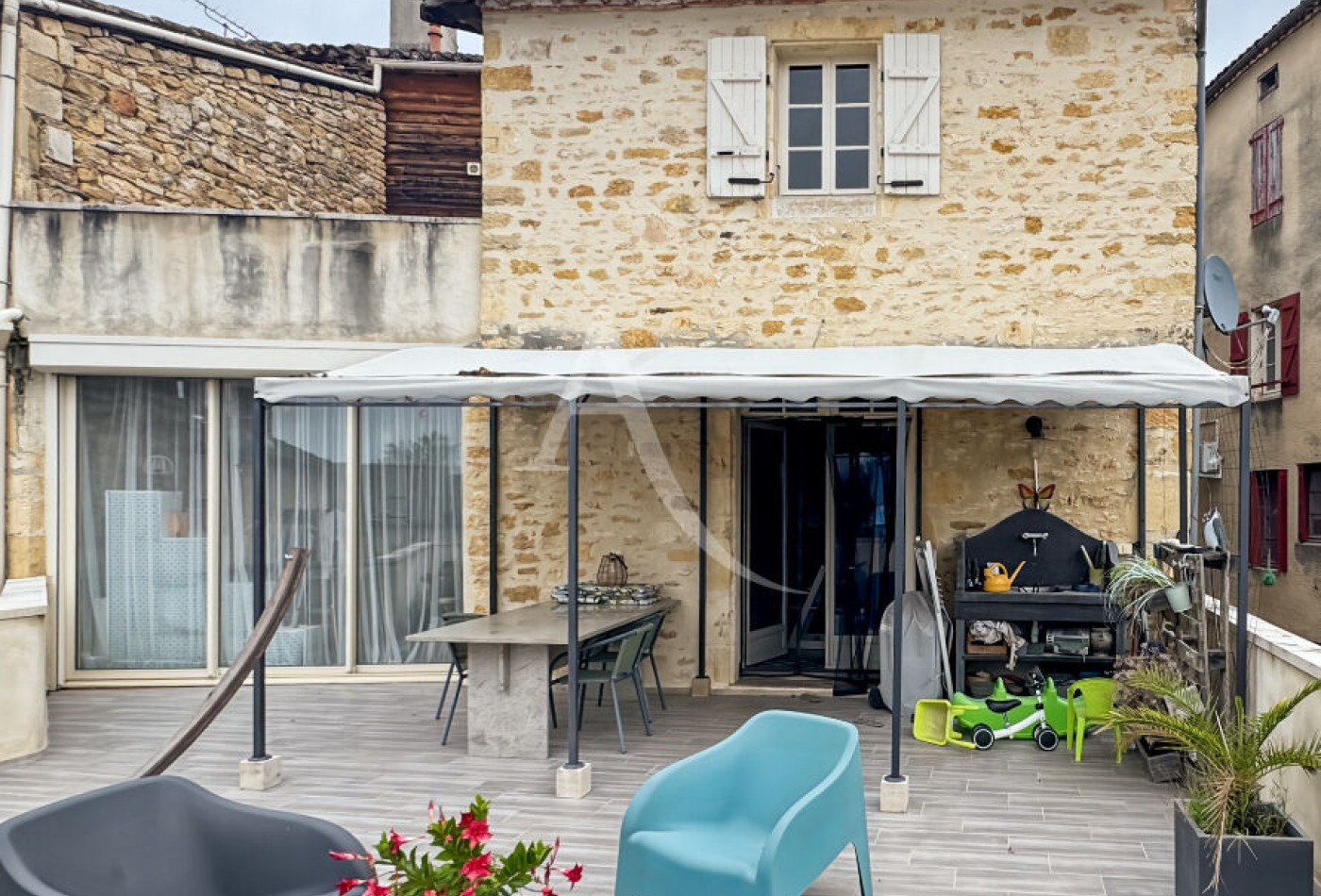 vente Maison
Duravel
- Photo 1