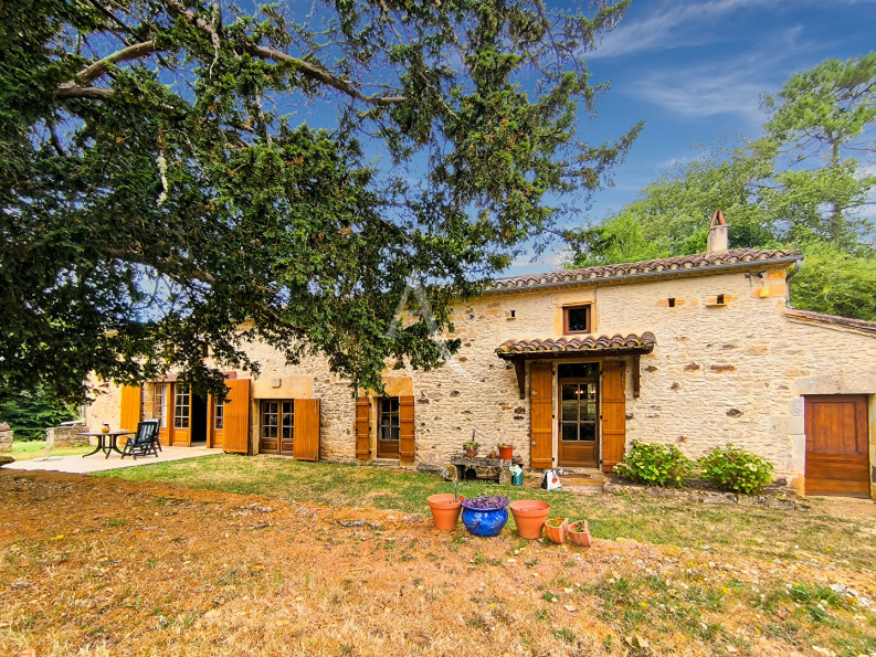 à vendre Maison
Frayssinet Le Gelat
- Photo 1