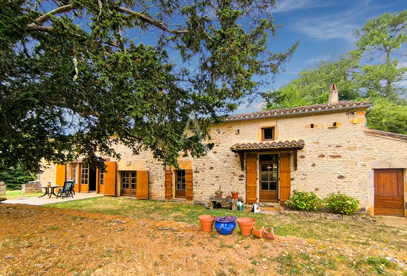 vente Maison
Frayssinet Le Gelat
- Photo 1