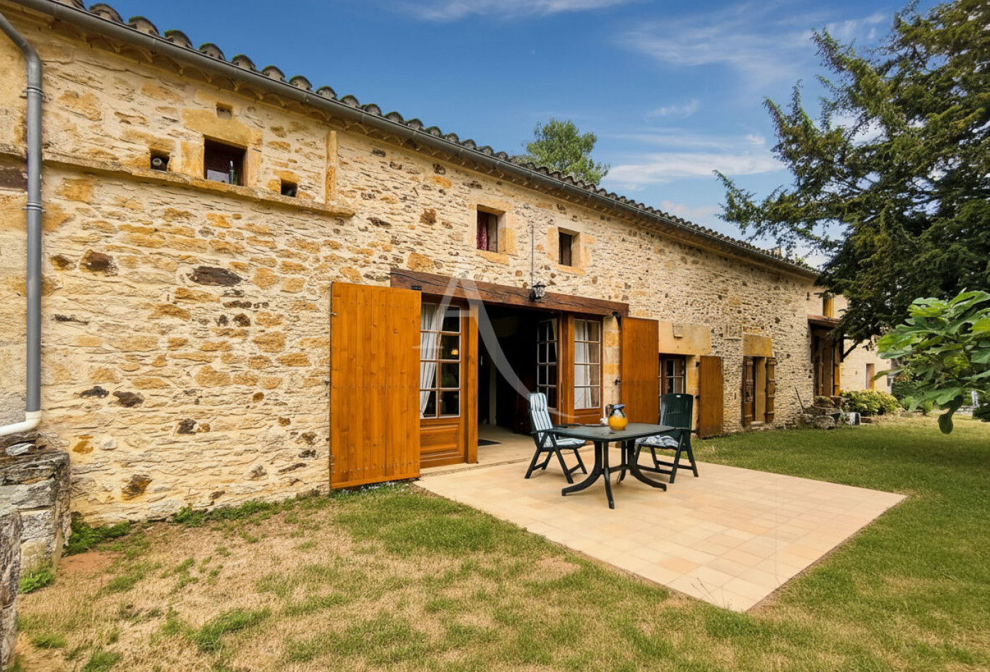 vente Maison
Frayssinet Le Gelat
- Photo 2